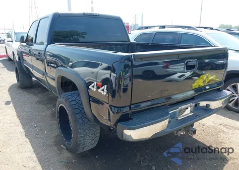 2006 Chevrolet Silverado 2500Hd Lt1 z USA, uszkodzony, nr VIN 1GCHK23276F123242